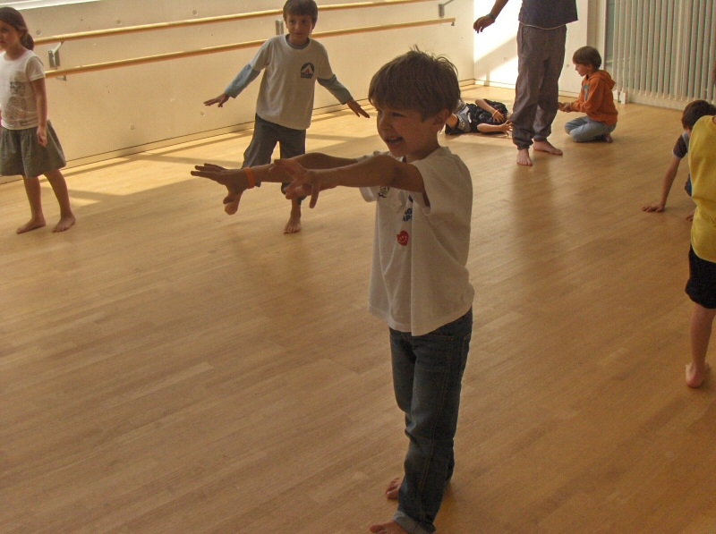 Village Camps International Summer Camp VDC Geneva 2016-08-12 https://www.villagecamps.com/journals_admin/images/344-20-Picture 090.jpg